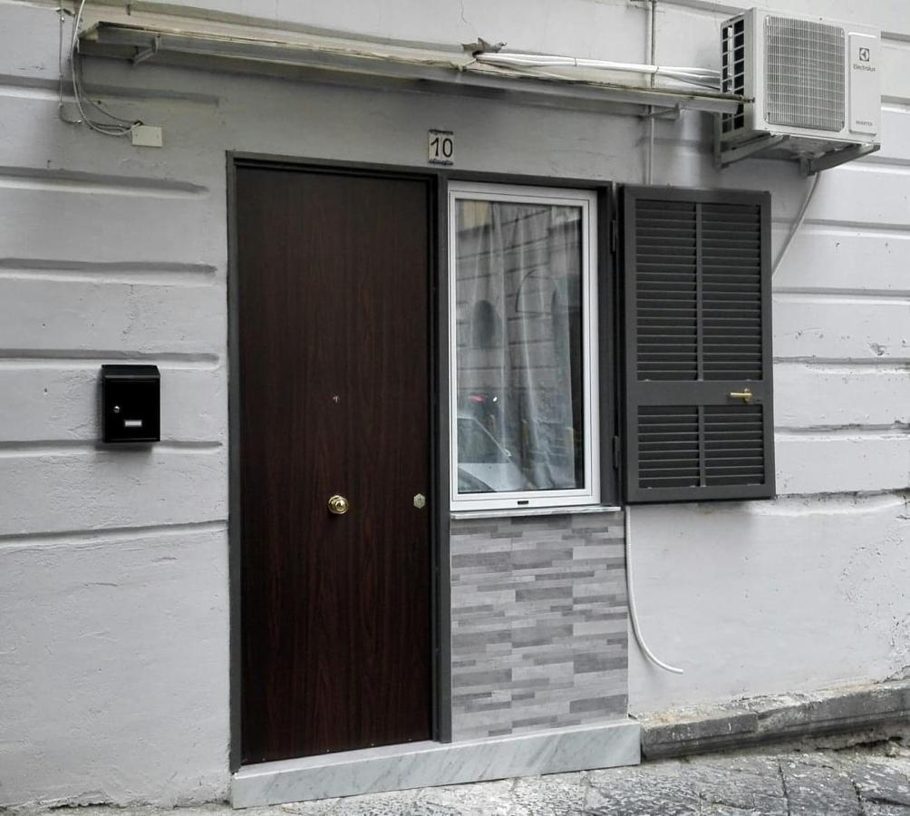 Don Vittorio Home Neapel Exteriör bild
