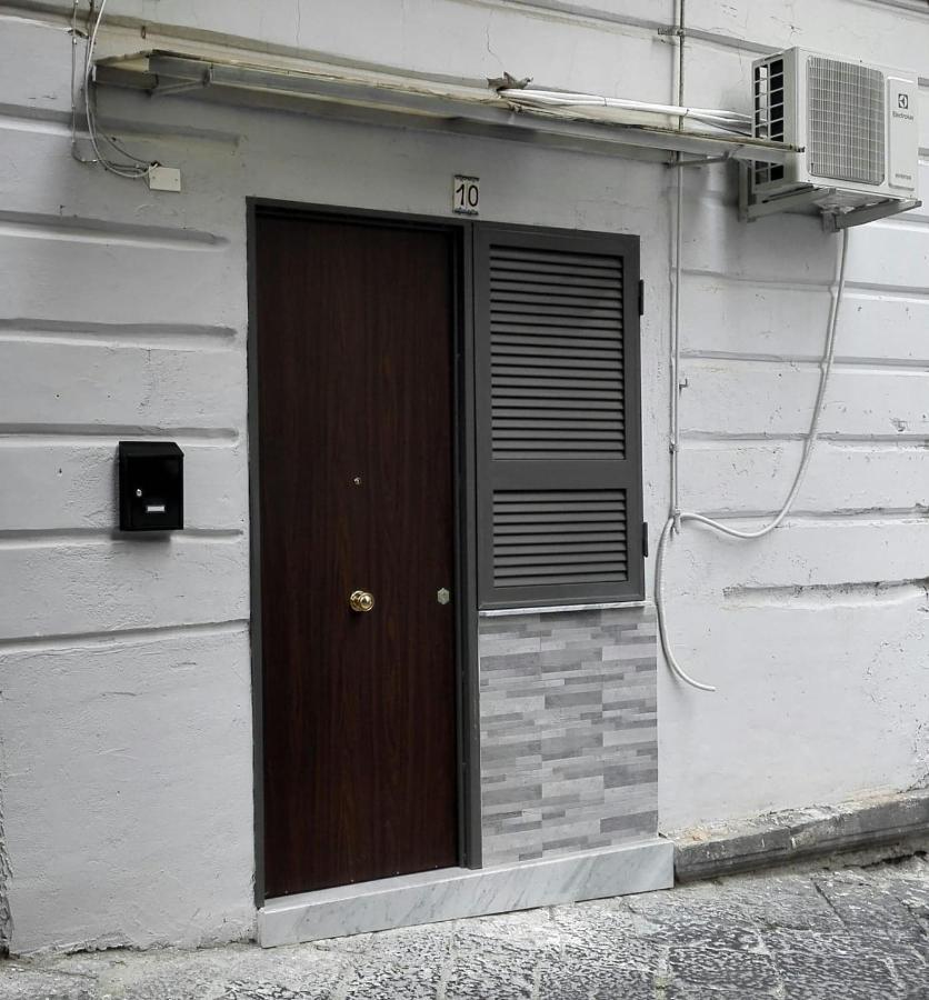 Don Vittorio Home Neapel Exteriör bild